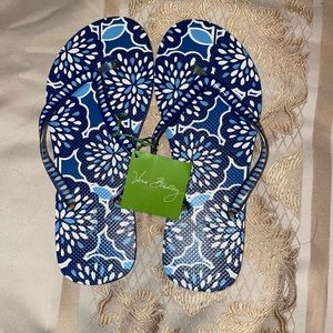 Never worn Vera Bradley flip flops